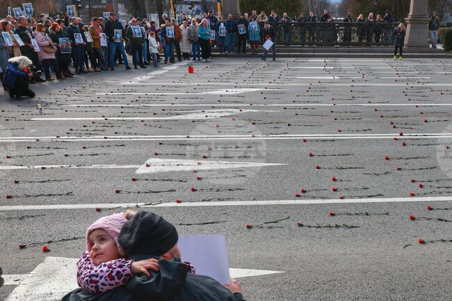  Сдружение „Ангели на пътя“ - протест