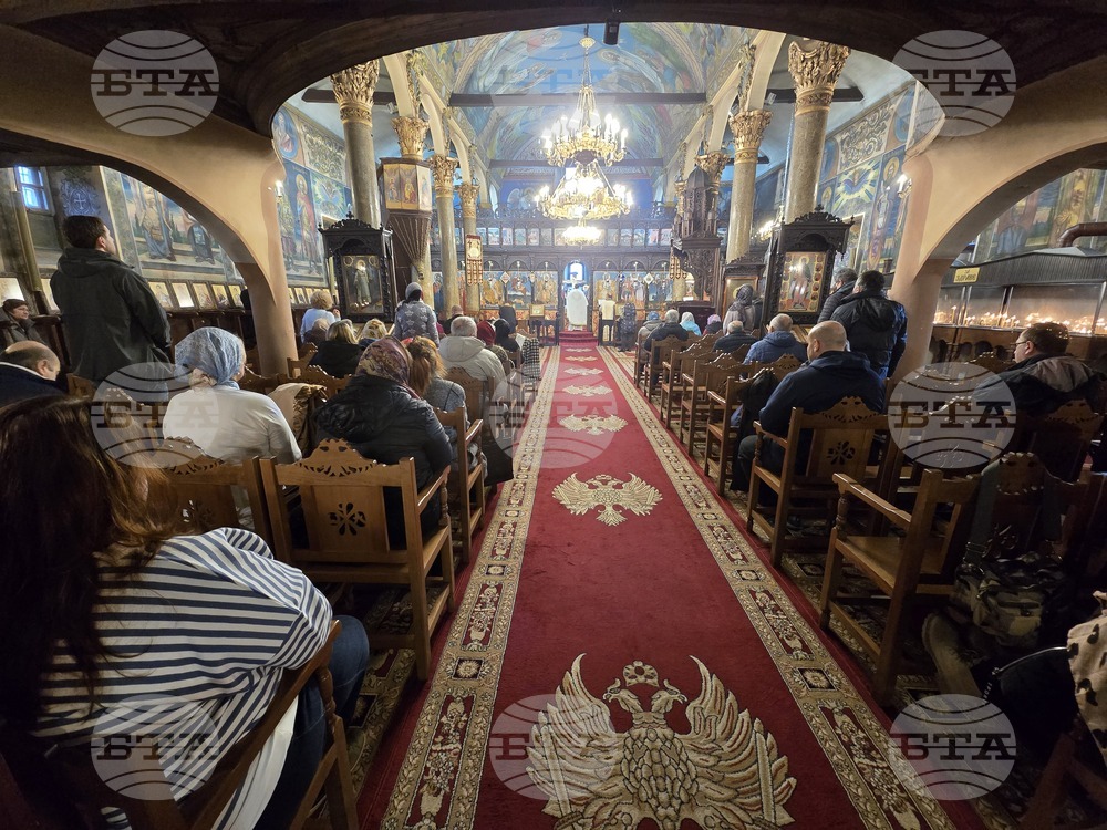 Сливен - света Литургия - Неделя на Блудния син