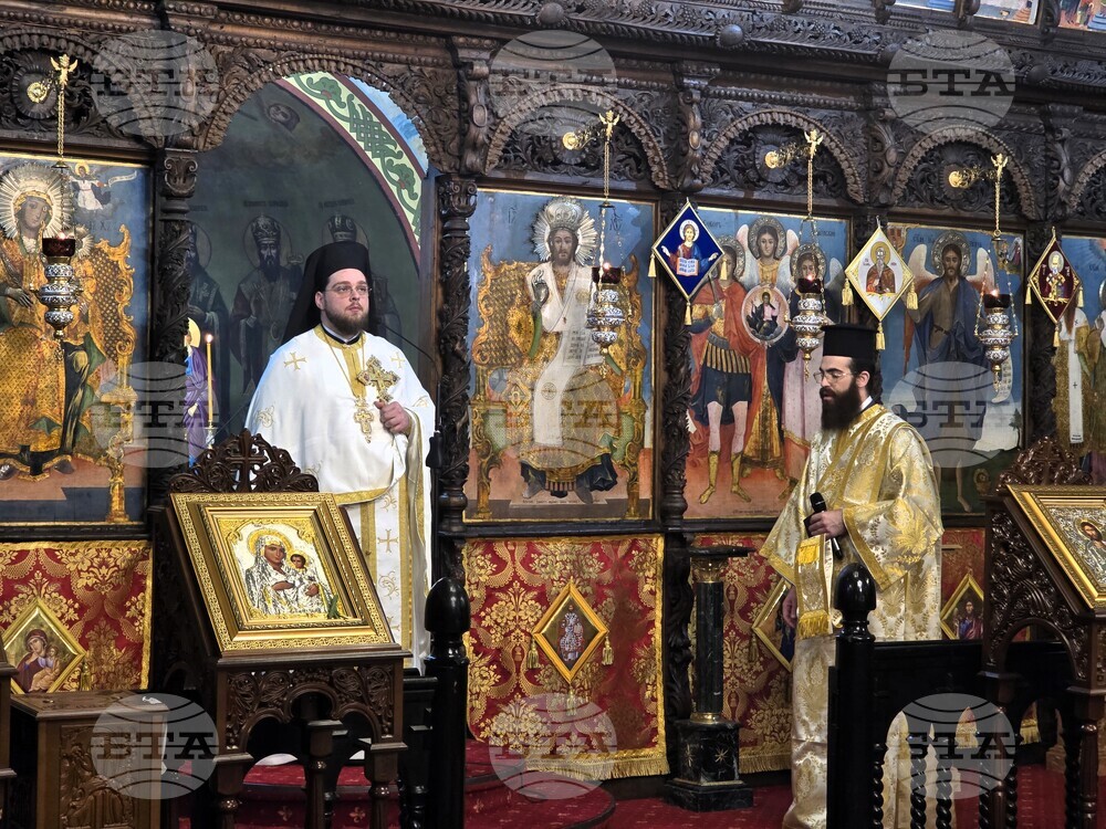 Сливен - света Литургия - Неделя на Блудния син