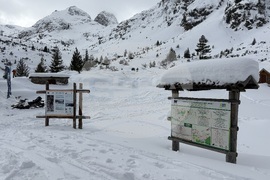 Курортен комплекс Мальовица - хижа „Мальовица“