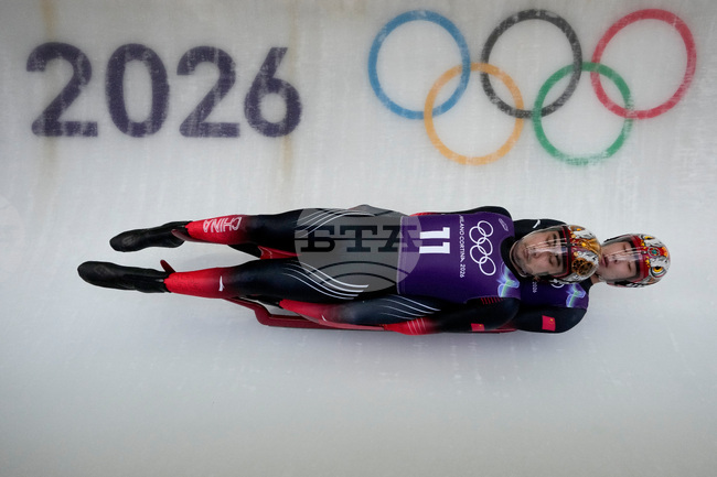 Jubayi Saikeyi, Hou Shuo