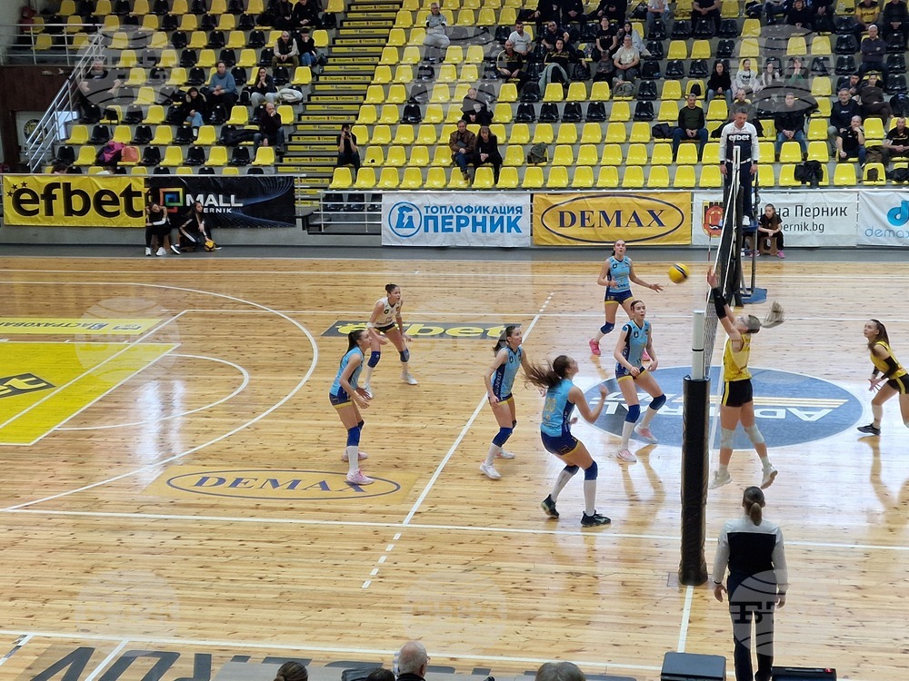 Перник - волейбол - Марица 2022 Пловдив - Миньор Перник - жени