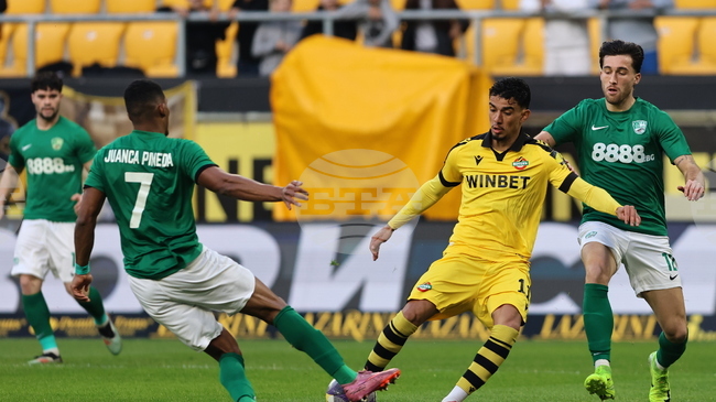 Ботев (Пловдив) и Берое разделиха по точка след реми на "Колежа" 