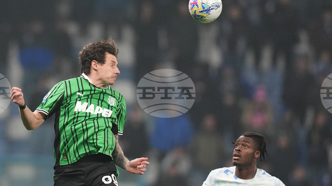 С десет души Сасуоло се наложи над Аталанта в Серия А