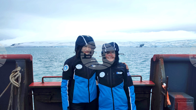 Науката е сътрудничество и не трябва да има граници, завиха гръцките океанолози Дионисия Ригату и Елени Китину в интервю за БТА