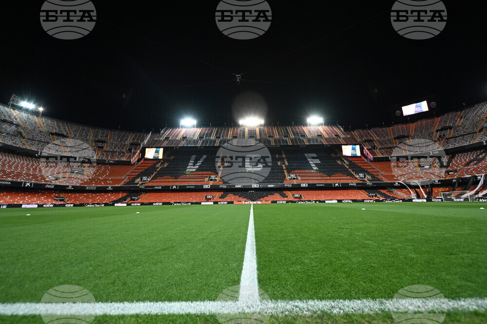 Осасуна загуби от Валенсия и сложи край на серията си от шест мача без поражение в Ла Лига