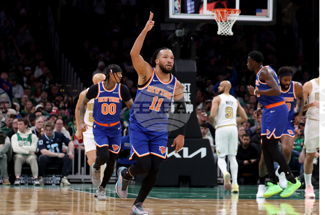 Ню Йорк победи Бостън в битка на върха на Източната конференция в НБА