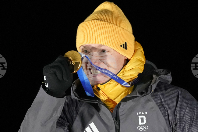 Олимпийският шампион в шейните Макс Лангенхан е отказал телефонен разговор с германския канцлер Фридрих Мерц