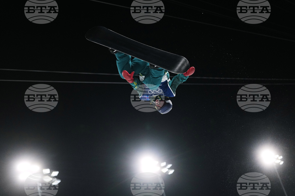 APTOPIX Milan Cortina Olympics Snowboard
