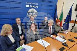 Национален пресклуб на БТА Шумен - КП „Продължаваме промяната - Демократична България“ - пресконференция