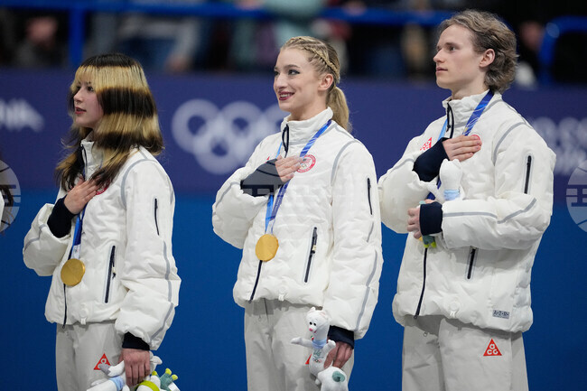 Олимпийските спортисти, които се разболяха от КОВИД-19 през 2022 година, използват маски, дезинфектант и витамини на Игрите в Милано-Кортина