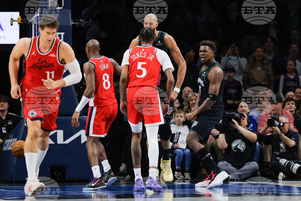 Clippers Timberwolves Basketball