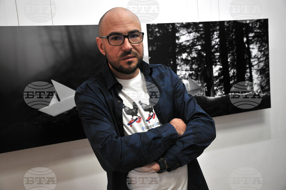 Бургас - Драгомир Ушев - фотоизложба