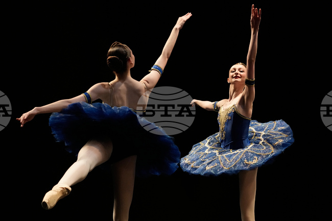 APTOPIX Illinois Daily Life Dance Competition