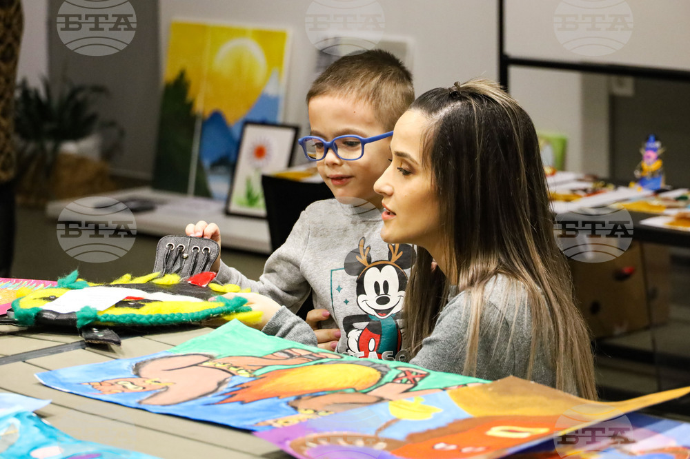 Бургас - "Да сбъднем една мечта" - благотворителна изложба-базар