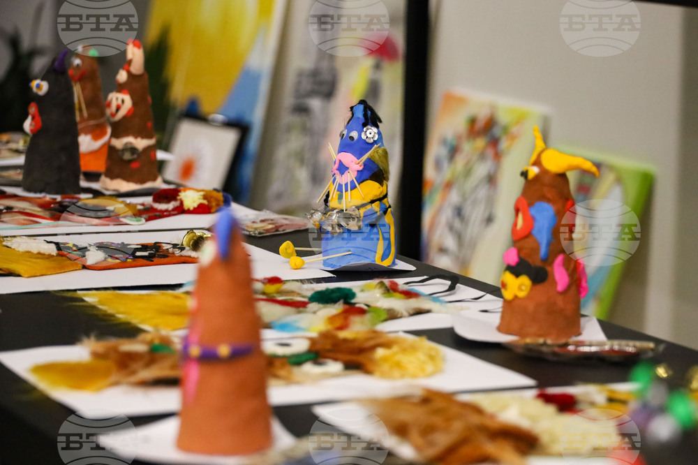 Бургас - "Да сбъднем една мечта" - благотворителна изложба-базар