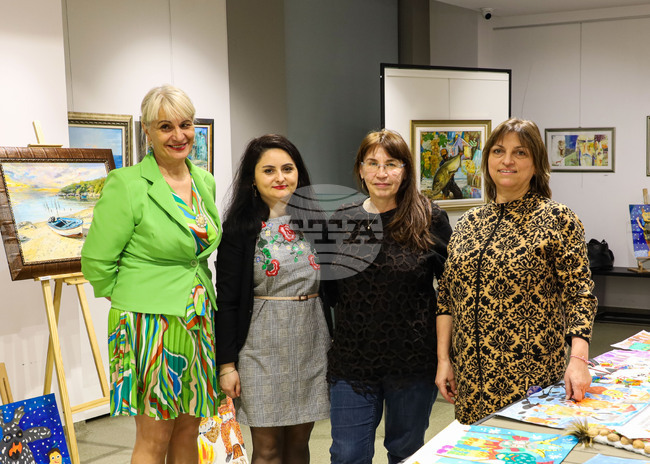 Бургас - "Да сбъднем една мечта" - благотворителна изложба-базар