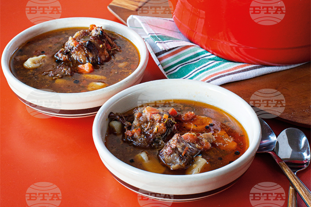 Food-Voracious-Oxtail Pepperpot