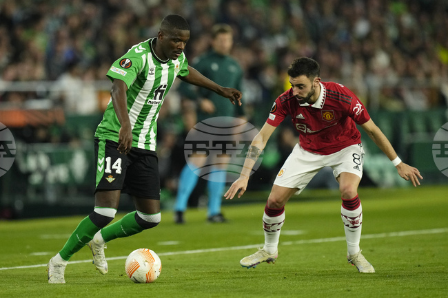 Уилям Карвальо напуска Бетис