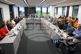 Интер експо център - публична дискусия - „Млади семейства и доходи“