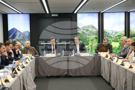 Интер експо център - публична дискусия - „Млади семейства и доходи“