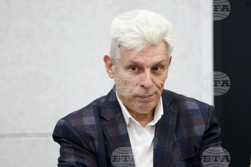 Интер експо център - публична дискусия - „Млади семейства и доходи“