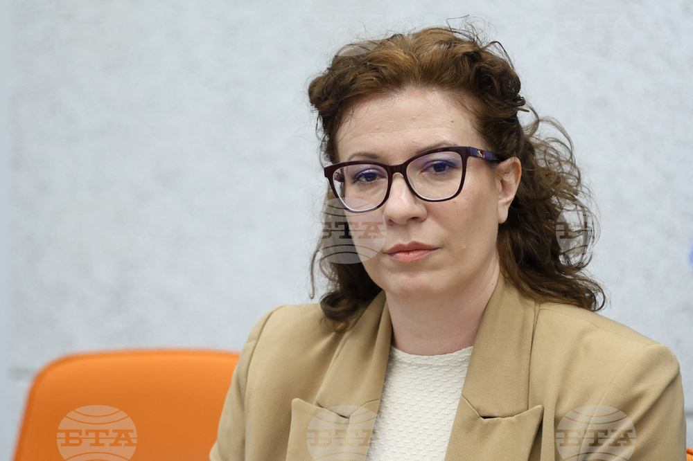 Как отново да станем девет милиона в България, обсъдиха експерти на дискусия, организирана от „Продължаваме промяната“