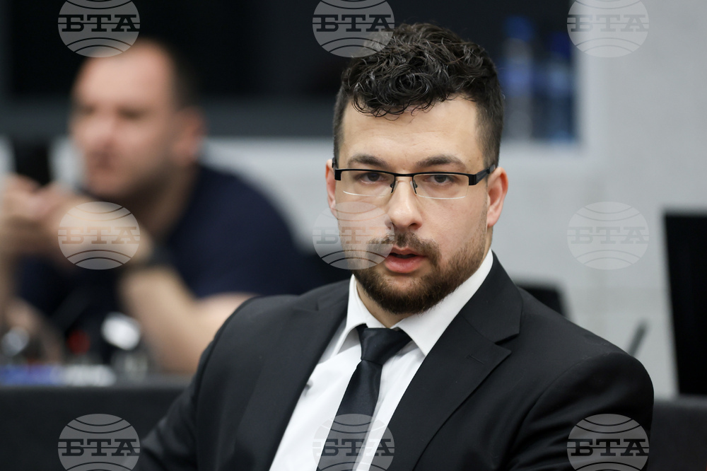 Интер експо център - публична дискусия - „Млади семейства и доходи“