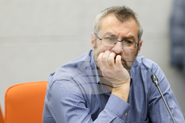 Интер експо център - публична дискусия - „Млади семейства и доходи“