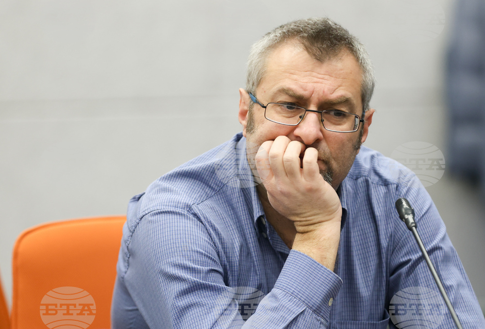 Интер експо център - публична дискусия - „Млади семейства и доходи“