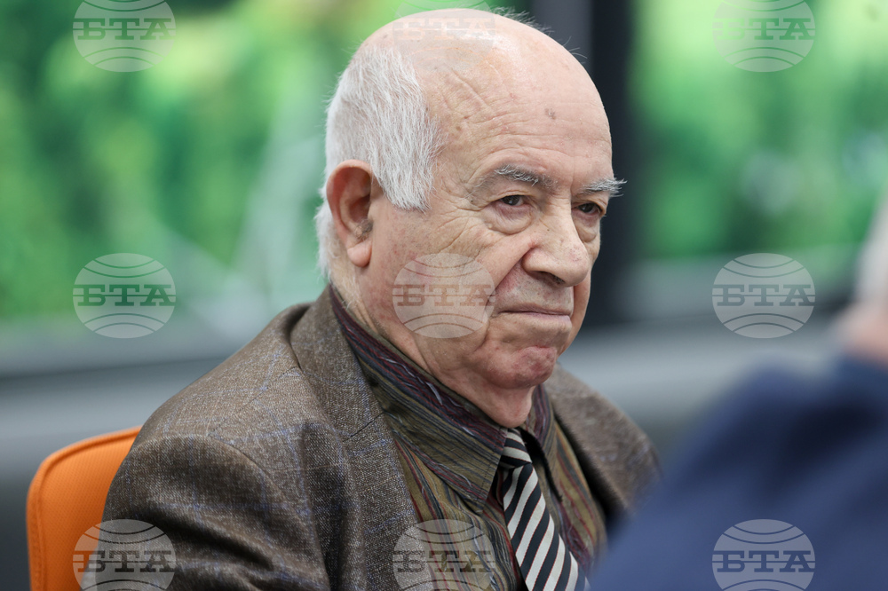 Интер експо център - публична дискусия - „Млади семейства и доходи“