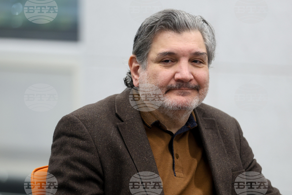 Интер експо център - публична дискусия - „Млади семейства и доходи“