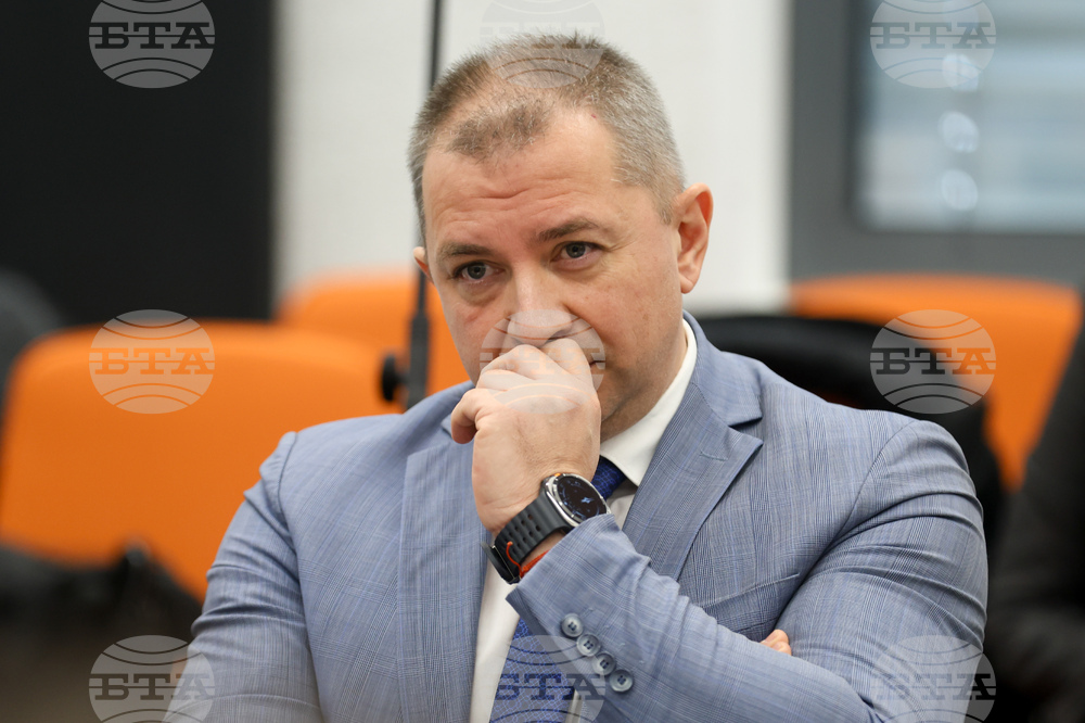 Интер експо център - публична дискусия - „Млади семейства и доходи“