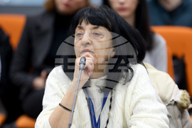 Интер експо център - публична дискусия - „Млади семейства и доходи“