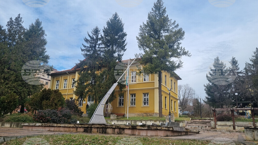 За Деня на българския археолог музеят в Попово представя книгата "Царе, боляри и овчари. Облеклото през Второто българско царство" 