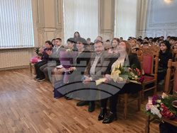 Свищов - патронен празник - Търговска гимназия