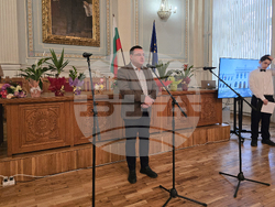 Свищов - патронен празник - Търговска гимназия