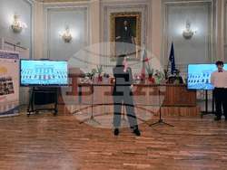 Свищов - патронен празник - Търговска гимназия