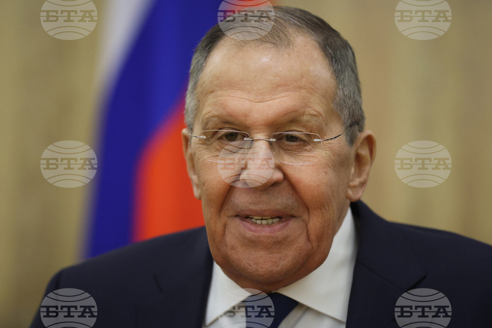 Москва ще продължи да спазва ограниченията по договора Нов СТАРТ, ако и САЩ го правят, заяви Лавров
