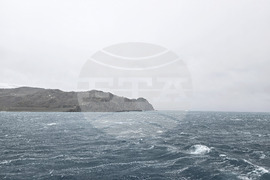 Антарктида - научноизследователски кораб „Св. св. Кирил и Методий" - отложено слизане