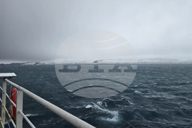 Antarctica - Sv. Sv. Kiril i Metodii - Delayed Embarking