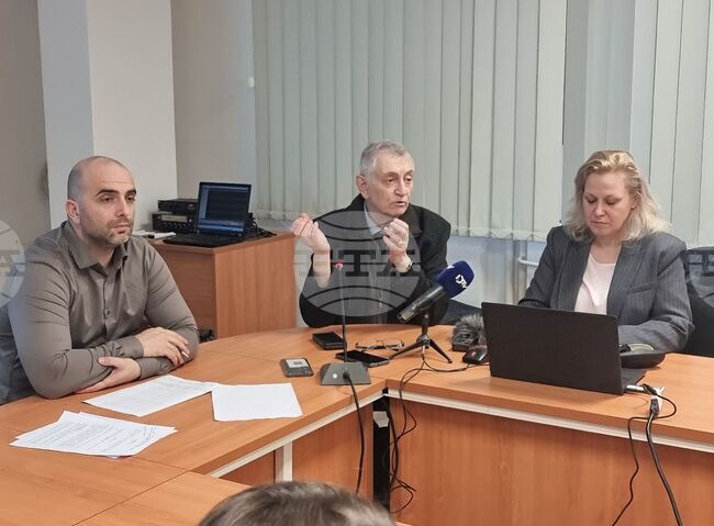 По-малко на брой паралелки, но и нови специалности се предлагат за осмокласниците в Ямбол за предстоящата учебна година