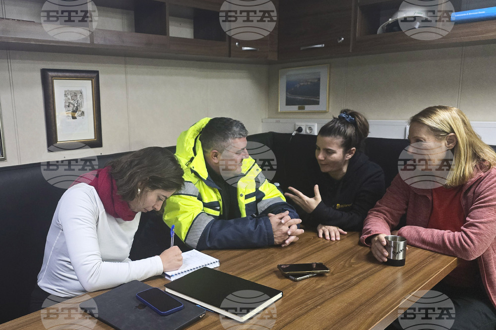 Antarctica - Naval Research Ship Sv. Sv. Kiril i Metodii - Working meeting