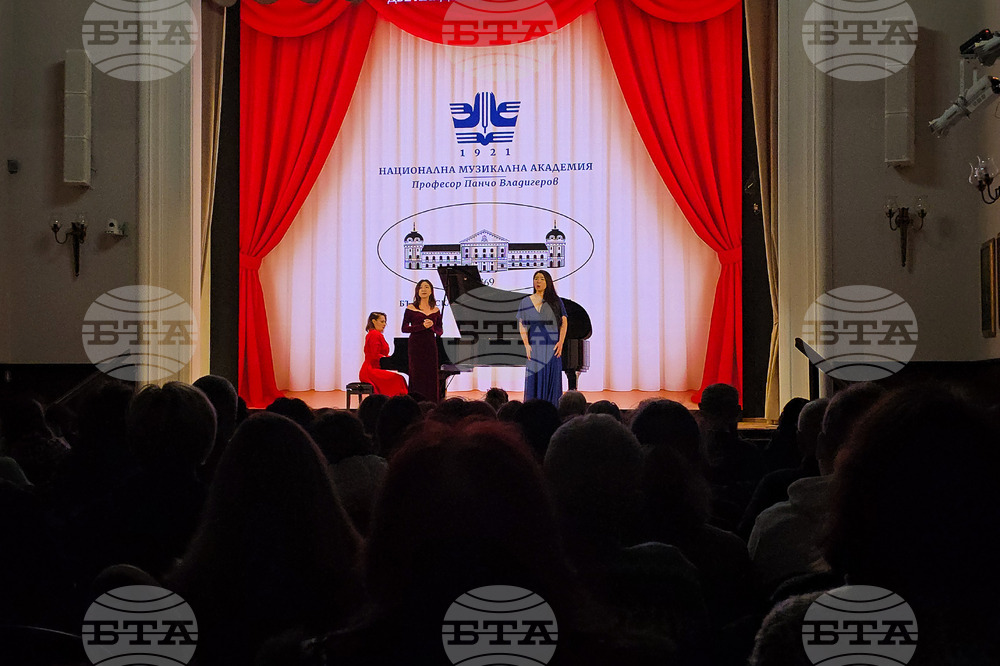 Творби на европейски и китайски композитори бяха представени в БАН от докторанти в НМА „Проф. Панчо Владигеров"