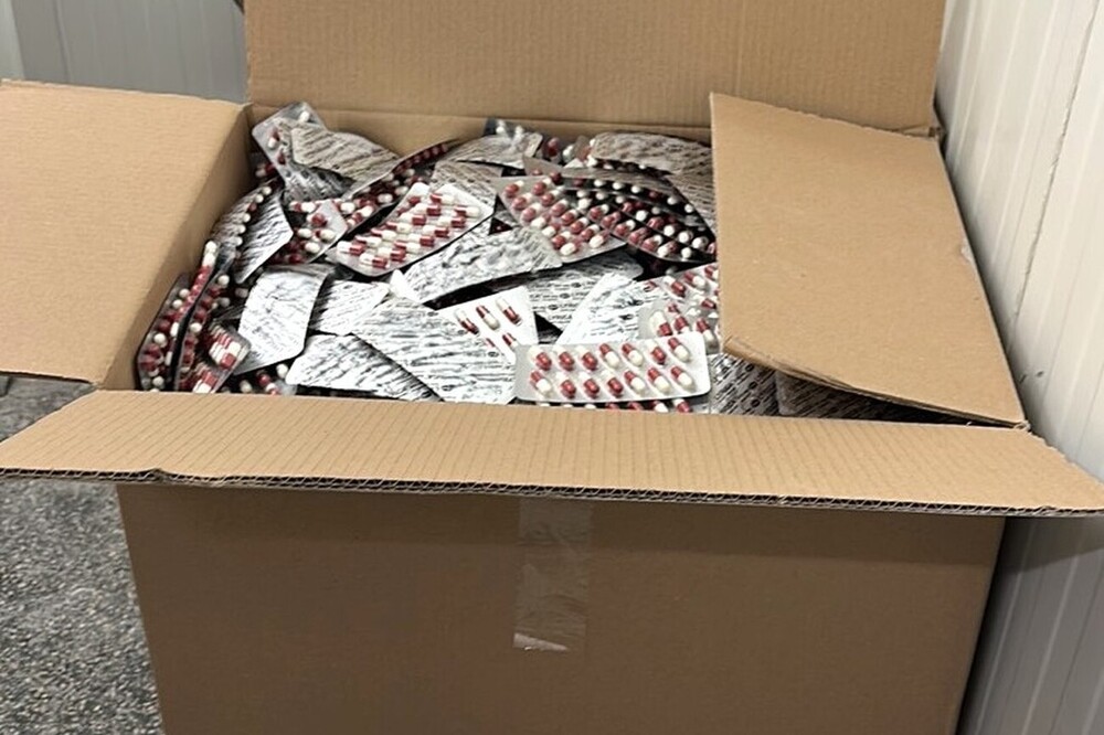 Двама чешки граждани са арестувани в пловдивското село Богданица за нелегално производство на лекарства