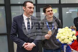 Летище „Васил Левски“ - Тервел Замфиров - посрещане