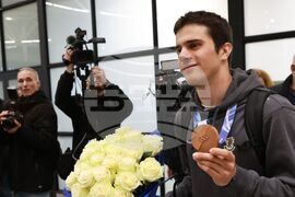 Летище „Васил Левски“ - Тервел Замфиров - посрещане