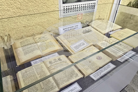 Панагюрище - Общинска библиотека „Марин Дринов“ - изложба на Старопечатни книги