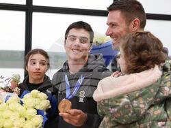 Летище „Васил Левски“ - Тервел Замфиров - посрещане