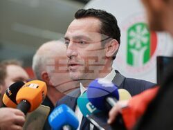 Летище „Васил Левски“ - Иван Пешев